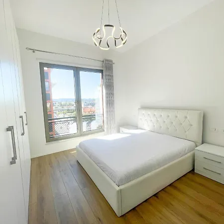 Superior 2br In A * Tirana